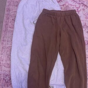 Brandy melville 2 pairs of rosa sweatpants brown and grey